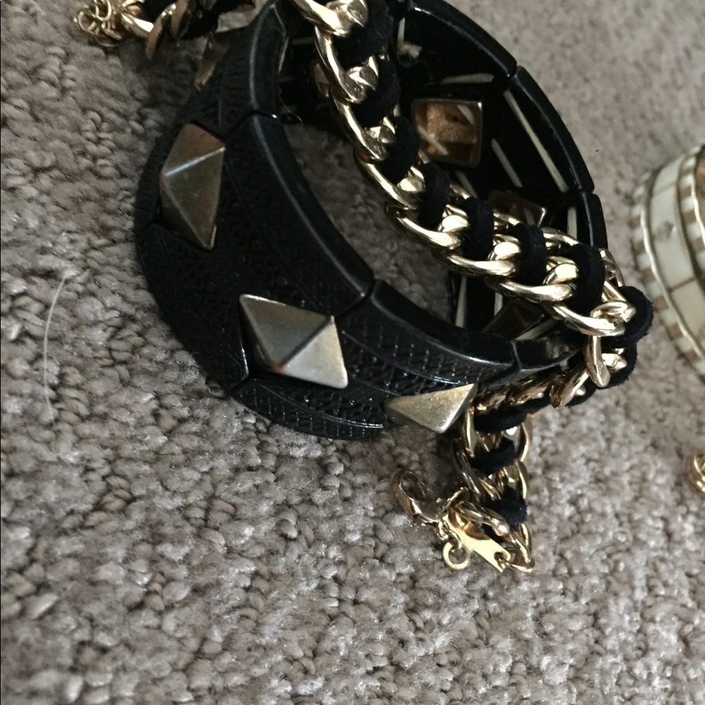 Jewelry sets! - Picture 7 of 8